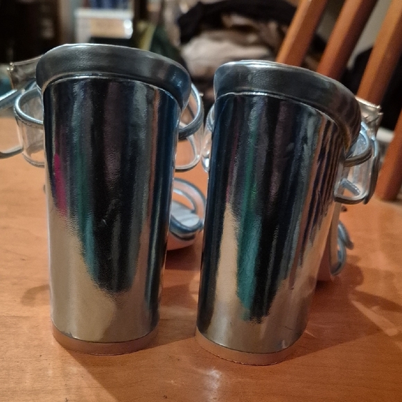 Cape Robbin Metallic Silver Clear Buckle Slide Heels - Picture 3 of 5